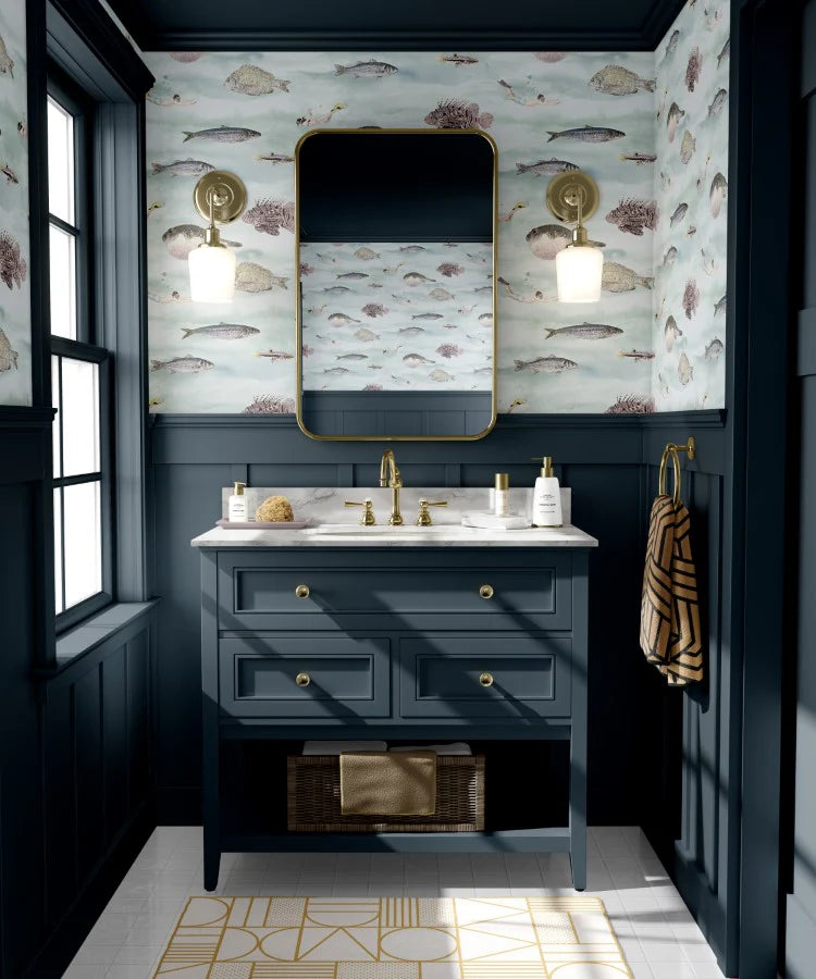 Classic fish pattern wallpaper in bathroom