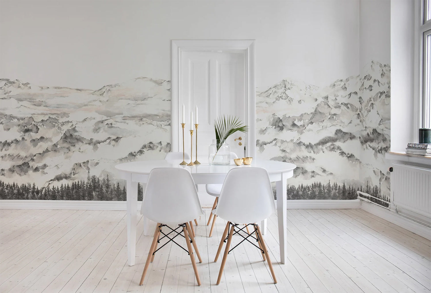 HC-Carol_Mountain_Landscape_MuralWallpaper-Interior1-15122023.jpg Carol Mountain Landscape Mural Wallpaper in a dining room.