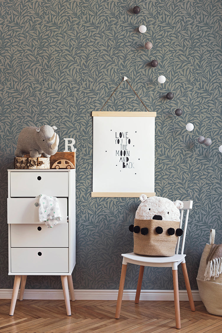Rippling Leaves, Pattern Wallpaper in kid's room