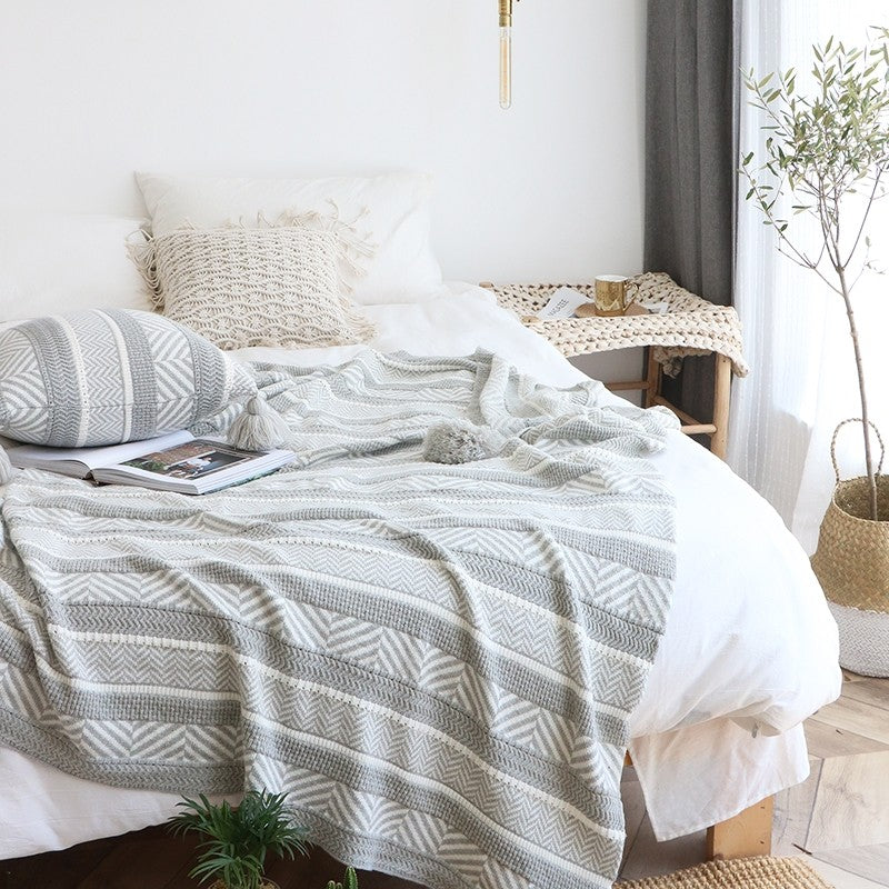 Fortytwo tribal print throw in grey