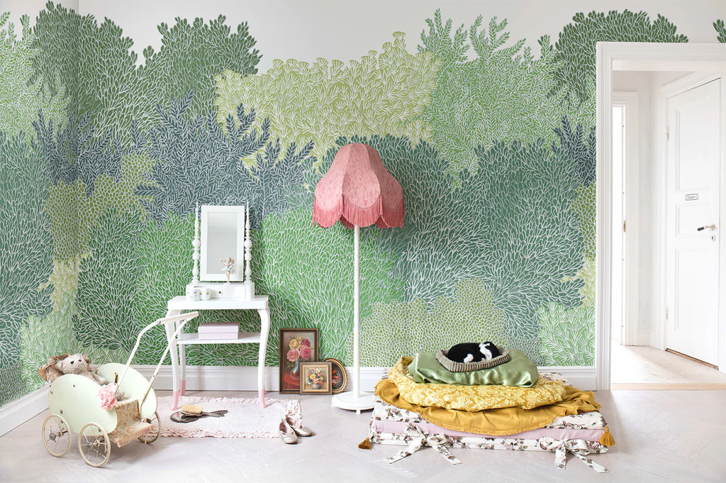 Alice Garden, Accent Wallpaper in kid's room