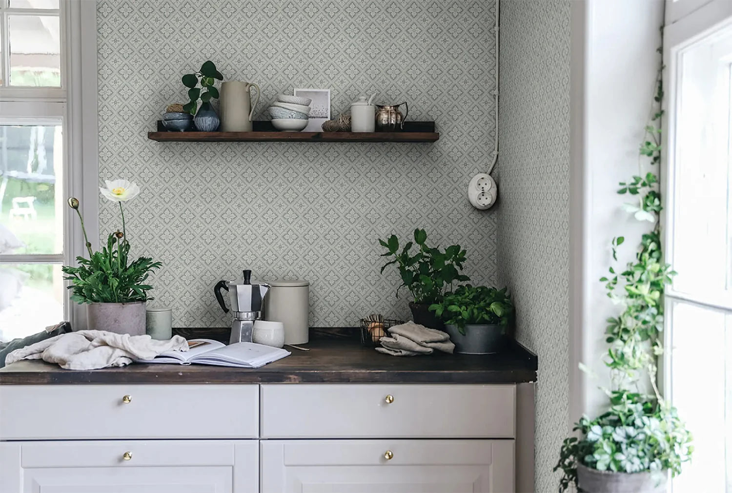 Edvin Rhombus, Pattern Wallpaper in dry kitchen